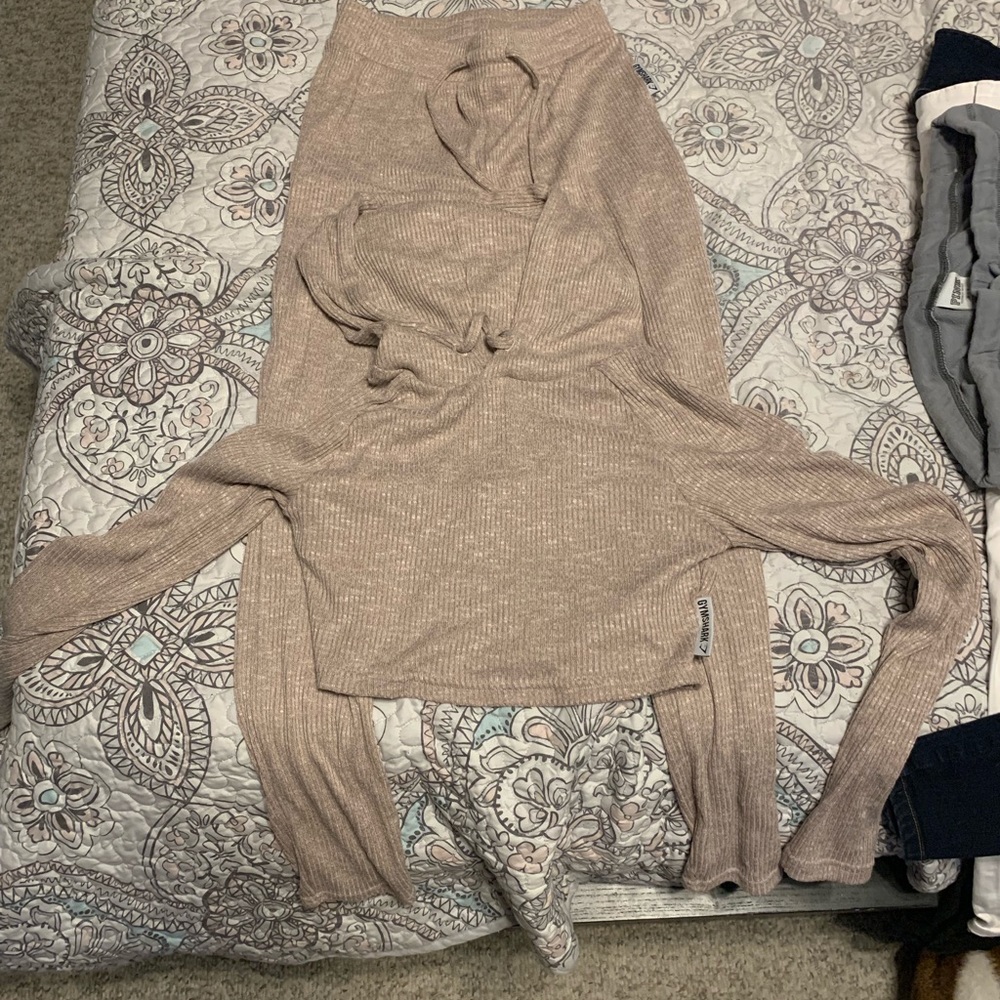 Gymshark slounge crop hoodie